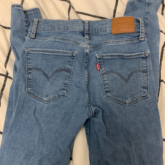levi’s 720 high rise super skinny - Picture 3 of 3
